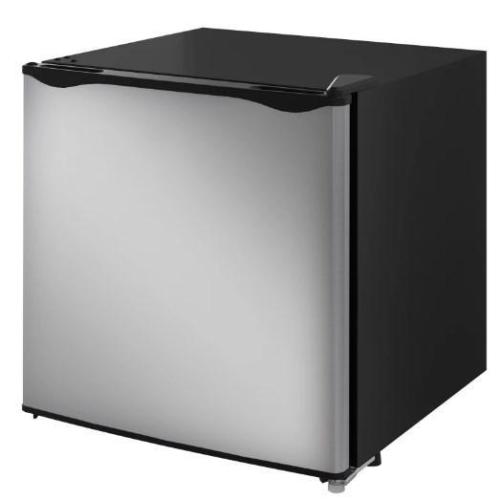 Space-Saving Single-Door Mini Refrigerator & Cooler