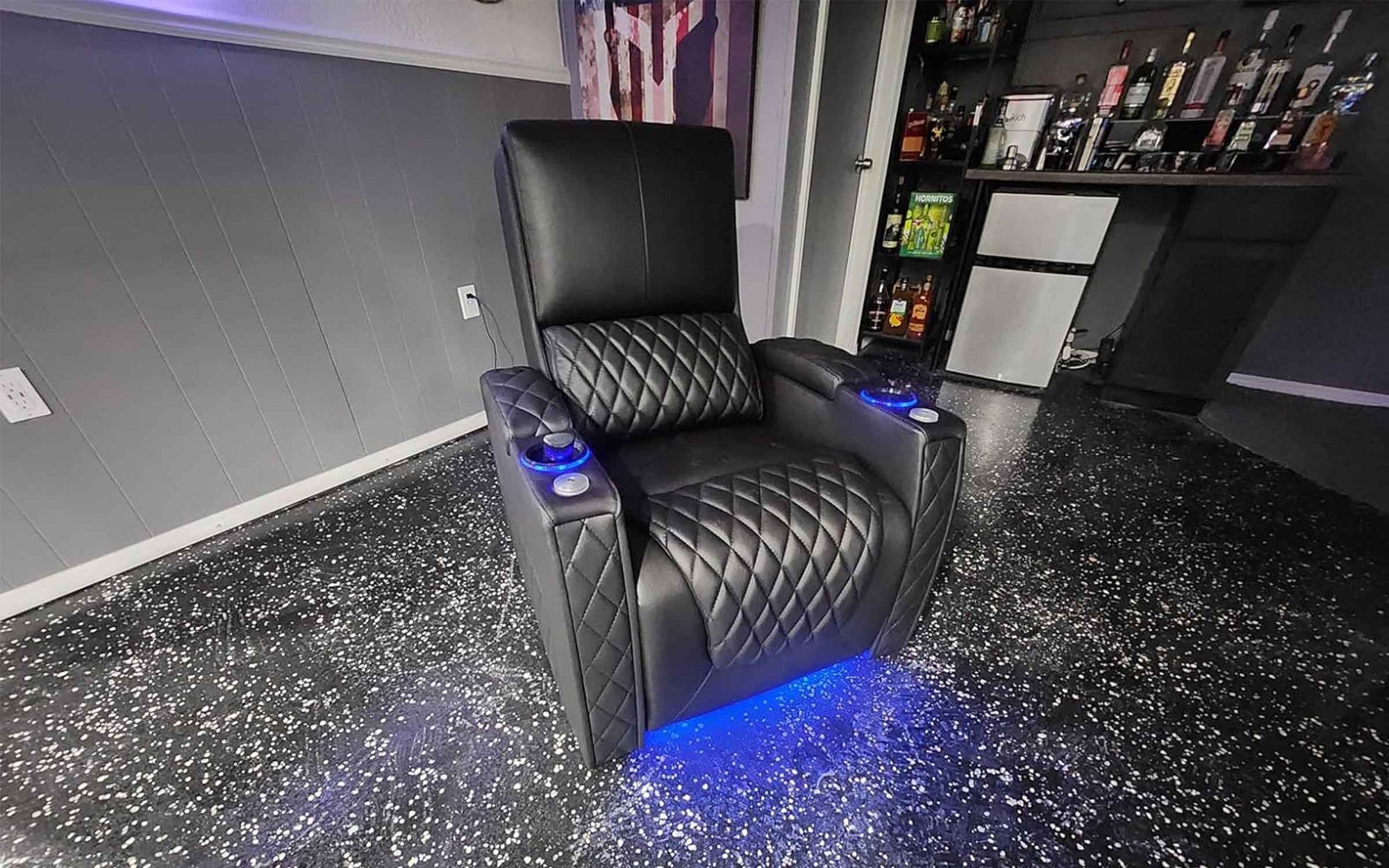 row of 3 home theater seating