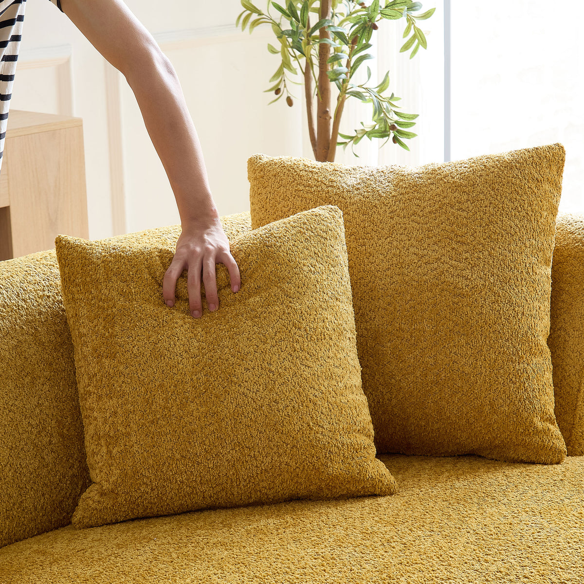 Chic 102.36" Curved 4-Seat Bouclé Sectional with Mid-Century Style