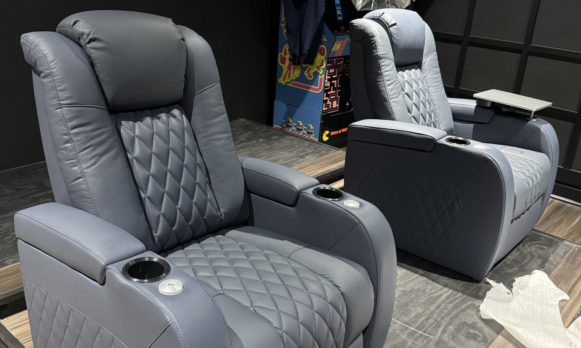 home theater seating review-blue-single-seat